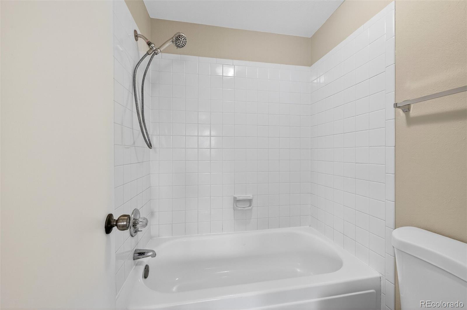 MLS Image #23 for 15087 e louisiana drive b,aurora, Colorado