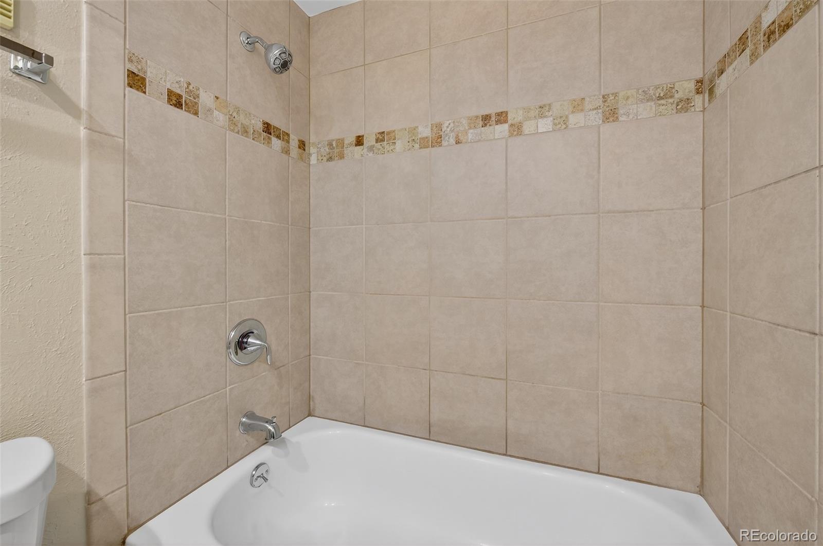 MLS Image #28 for 15087 e louisiana drive b,aurora, Colorado