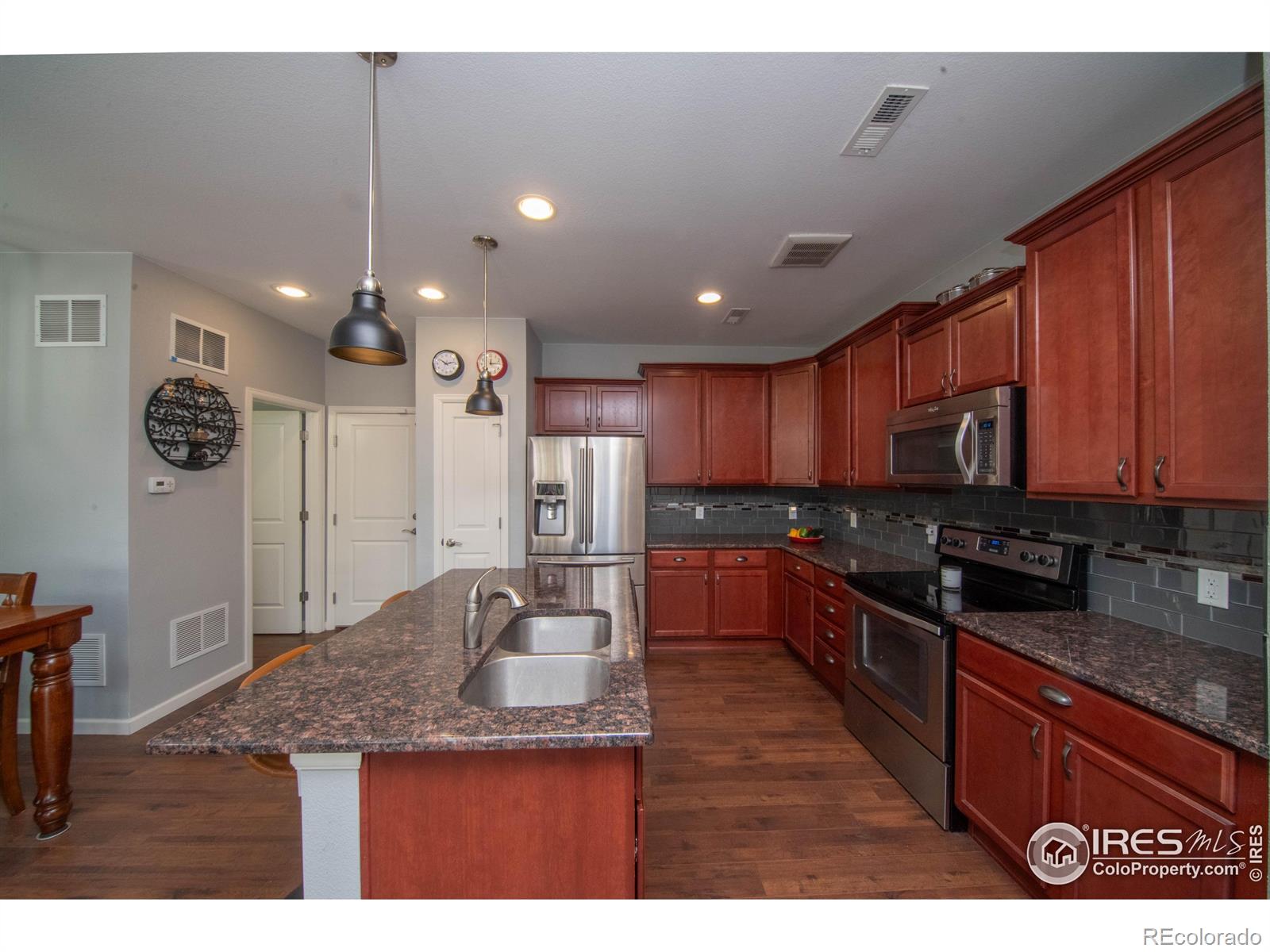 MLS Image #6 for 15952 w 63rd lane,arvada, Colorado