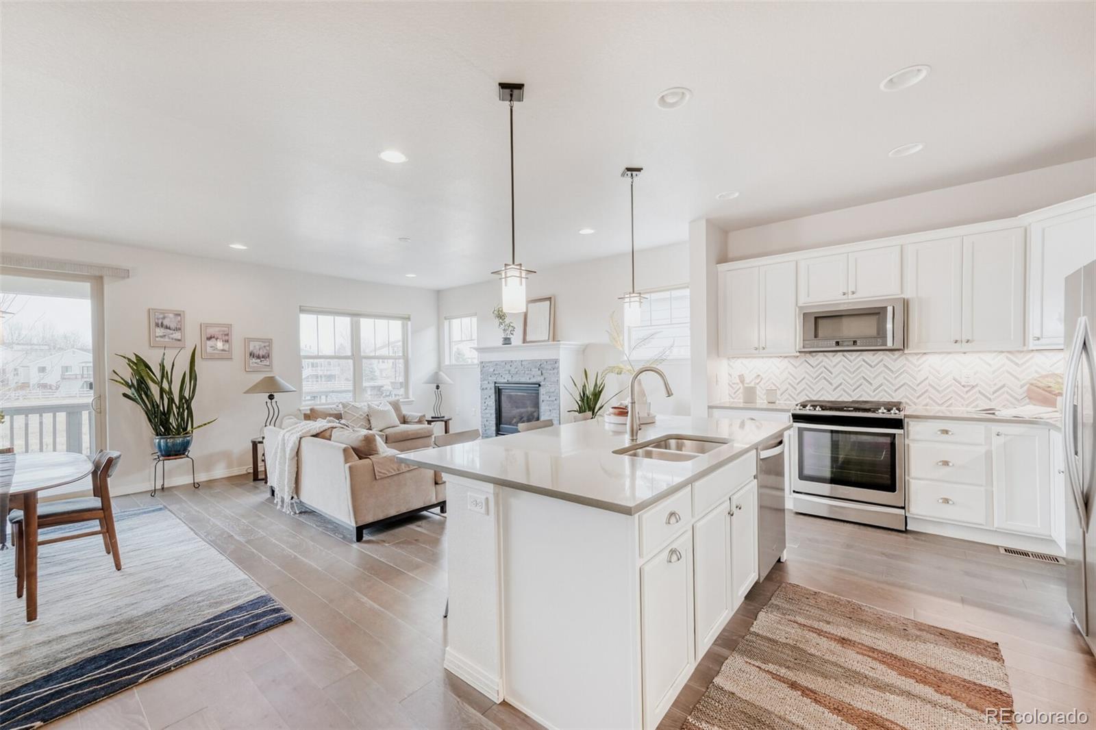 MLS Image #4 for 671  brennan circle,erie, Colorado