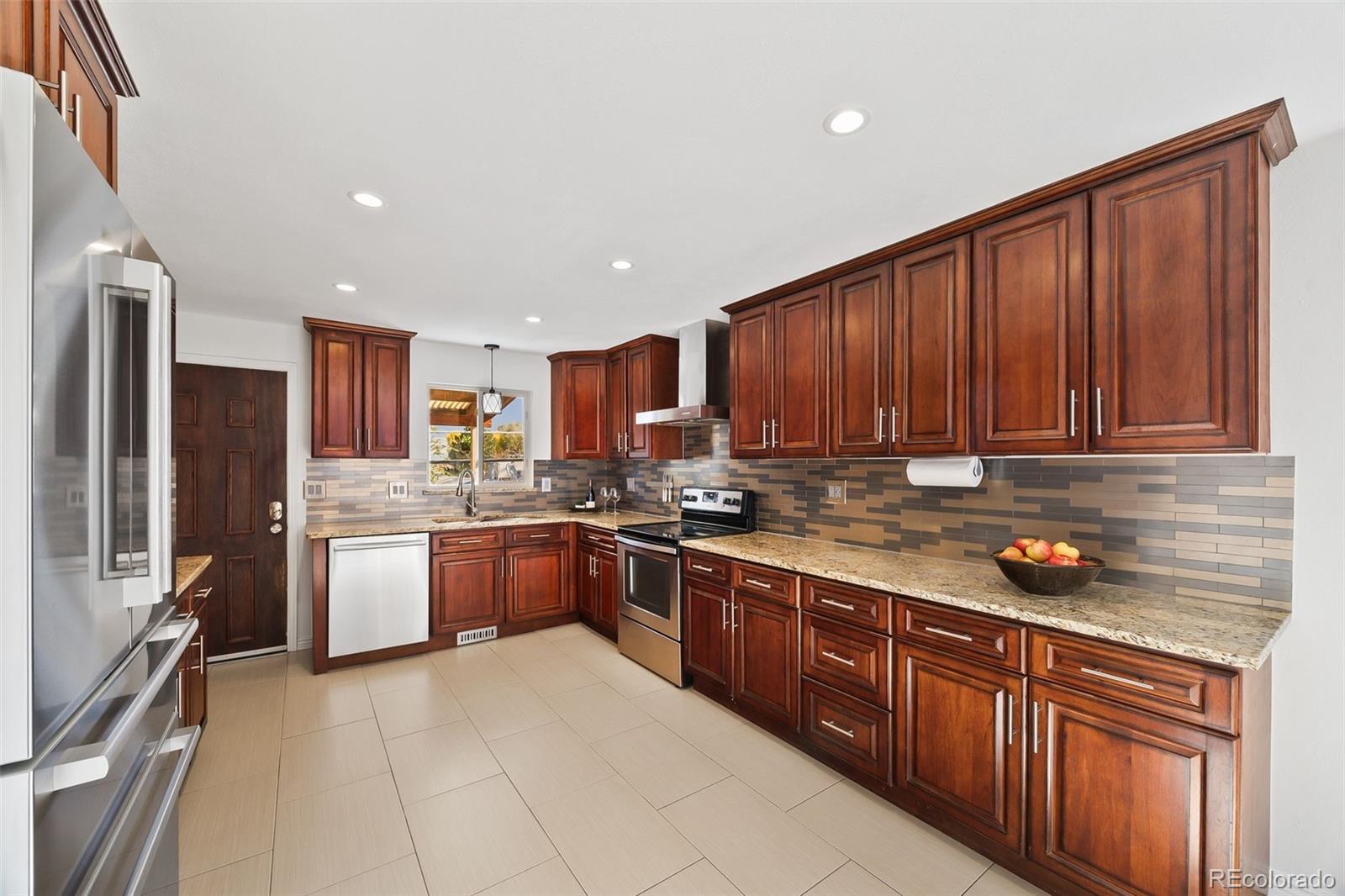 MLS Image #6 for 6022 w alder avenue,littleton, Colorado