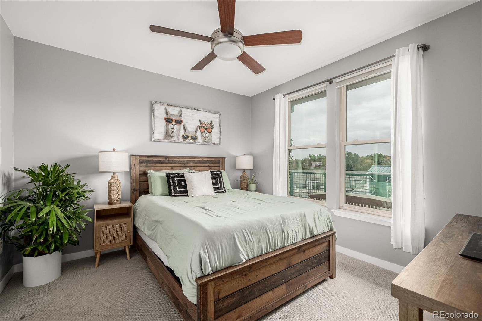 MLS Image #16 for 1313 s clarkson street 305,denver, Colorado
