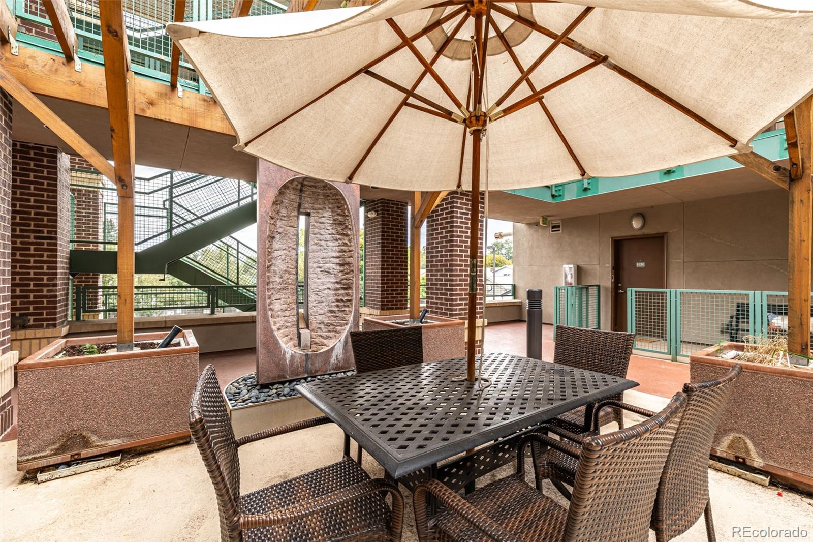 MLS Image #28 for 1313 s clarkson street 305,denver, Colorado