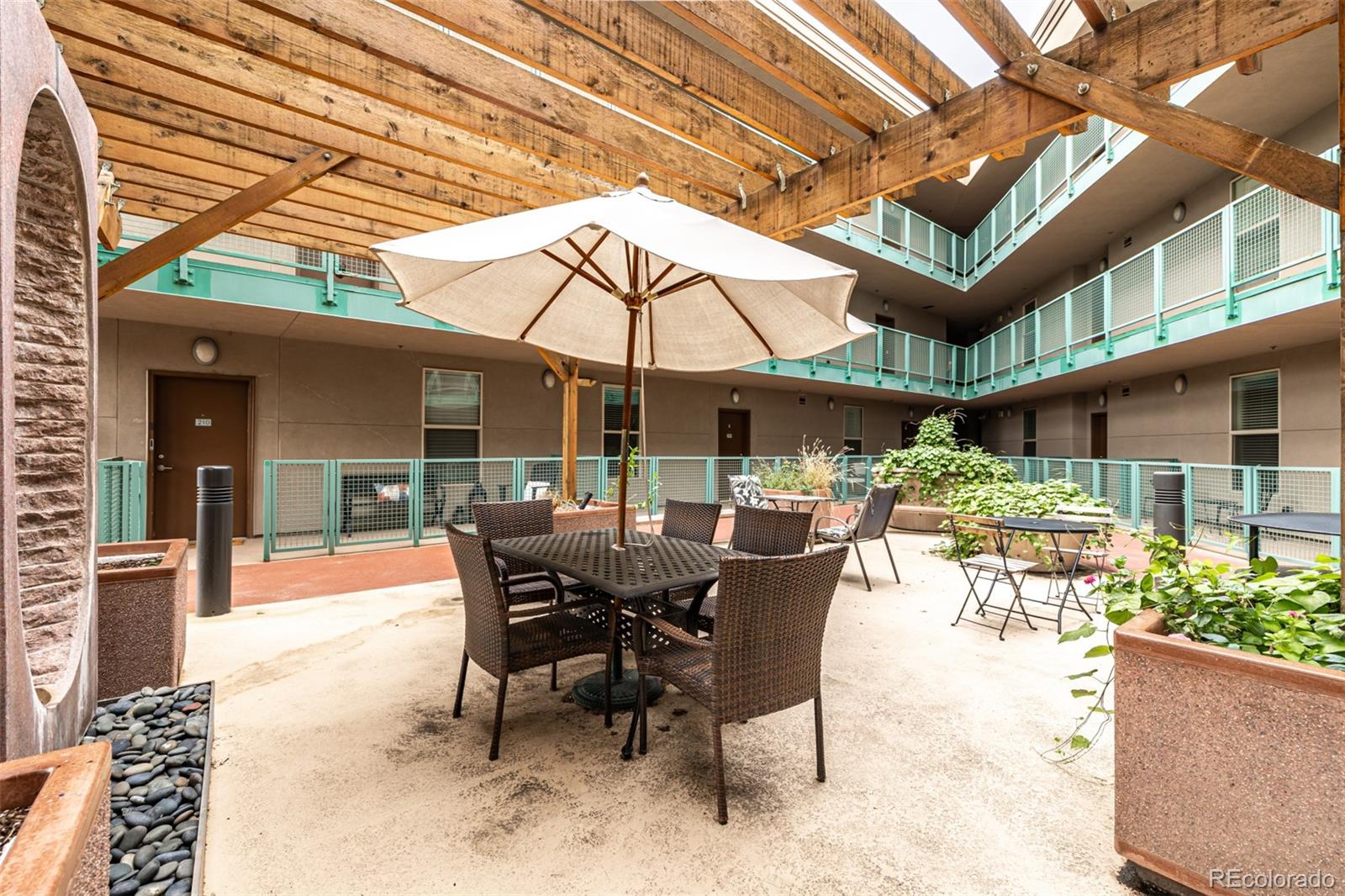 MLS Image #32 for 1313 s clarkson street 305,denver, Colorado