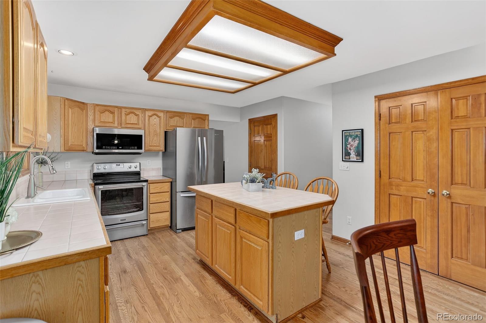 MLS Image #9 for 7060 s oak court,littleton, Colorado