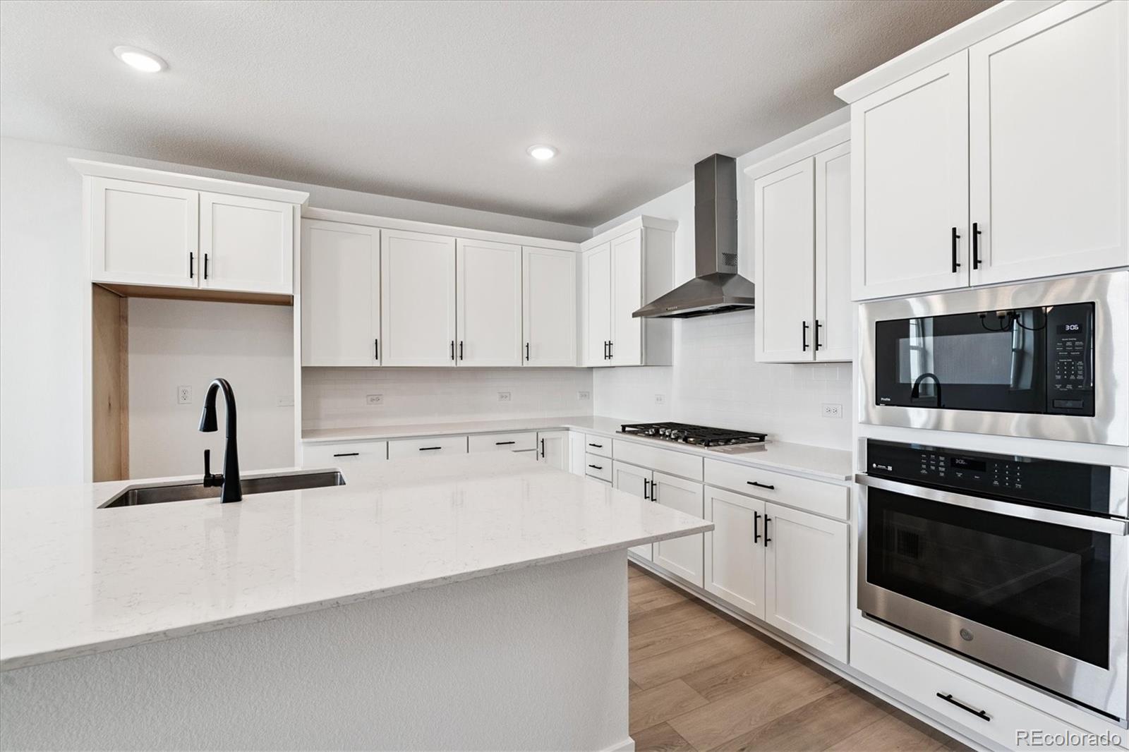 MLS Image #10 for 711  lawson drive,elizabeth, Colorado