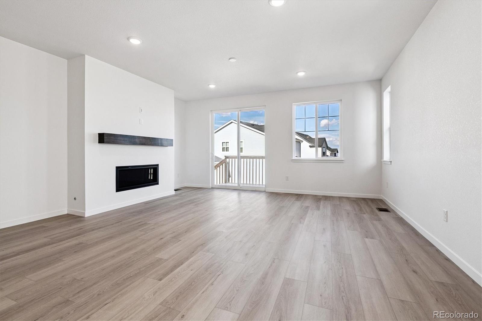 MLS Image #12 for 711  lawson drive,elizabeth, Colorado