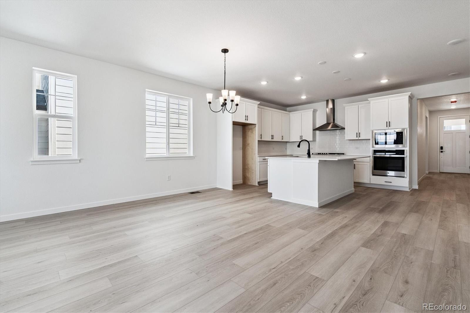 MLS Image #13 for 711  lawson drive,elizabeth, Colorado