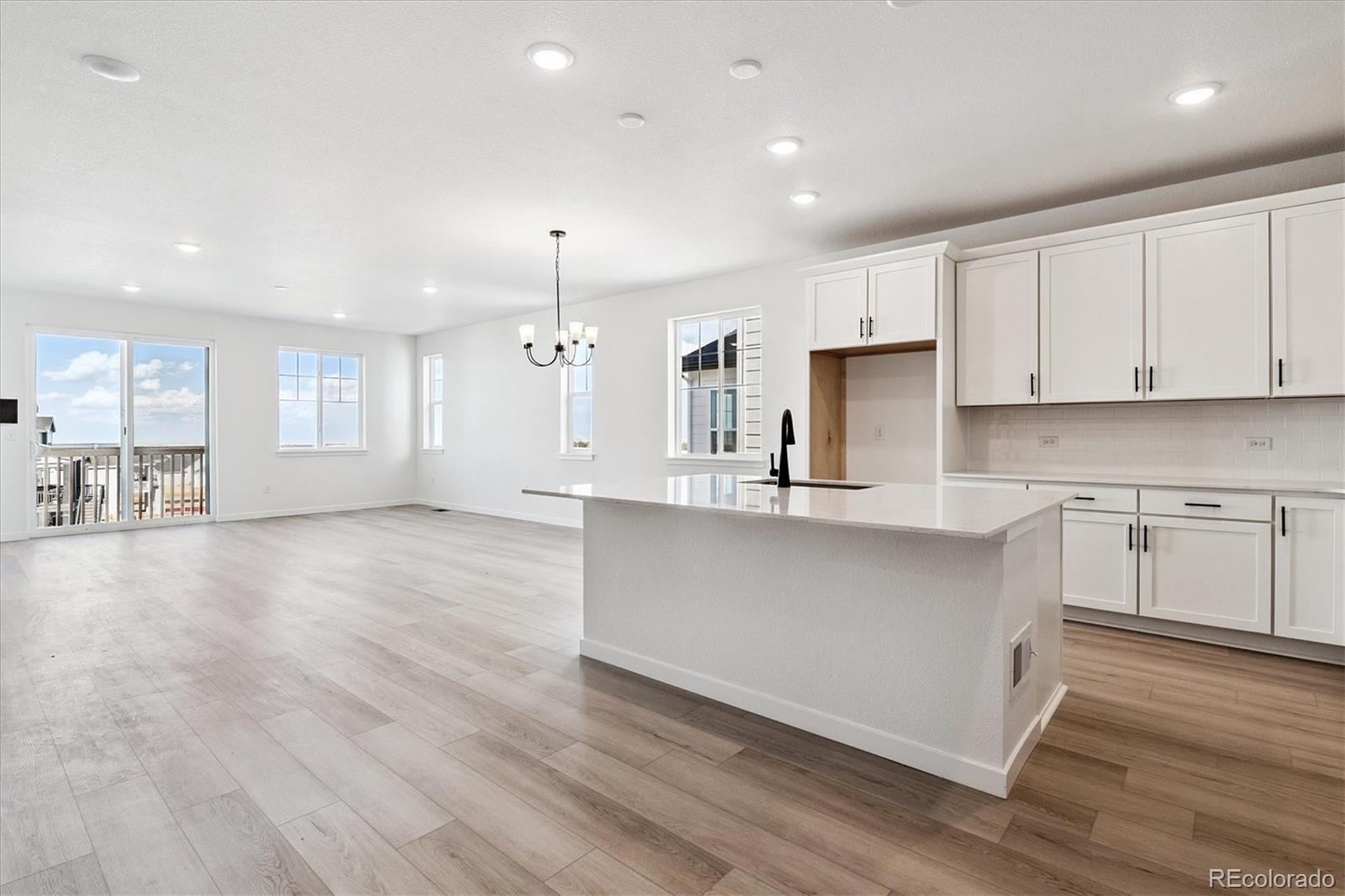 MLS Image #6 for 711  lawson drive,elizabeth, Colorado