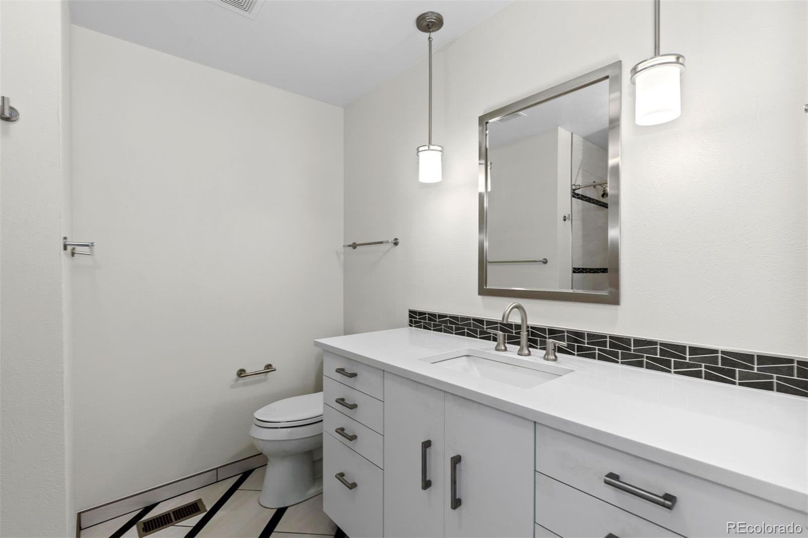 MLS Image #26 for 11003 w 78th avenue,arvada, Colorado