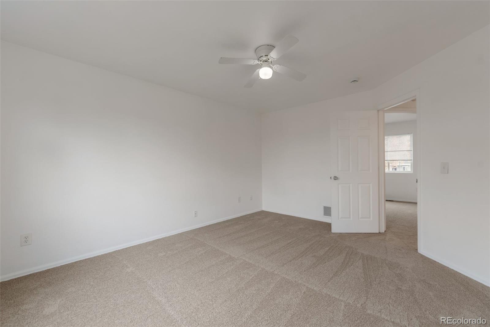 MLS Image #11 for 1415 s pitkin court,aurora, Colorado