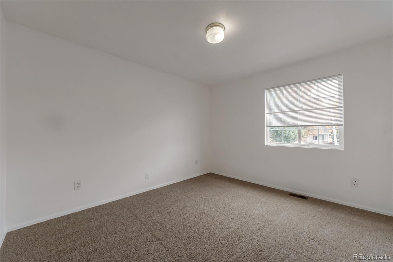 MLS Image #12 for 1415 s pitkin court,aurora, Colorado