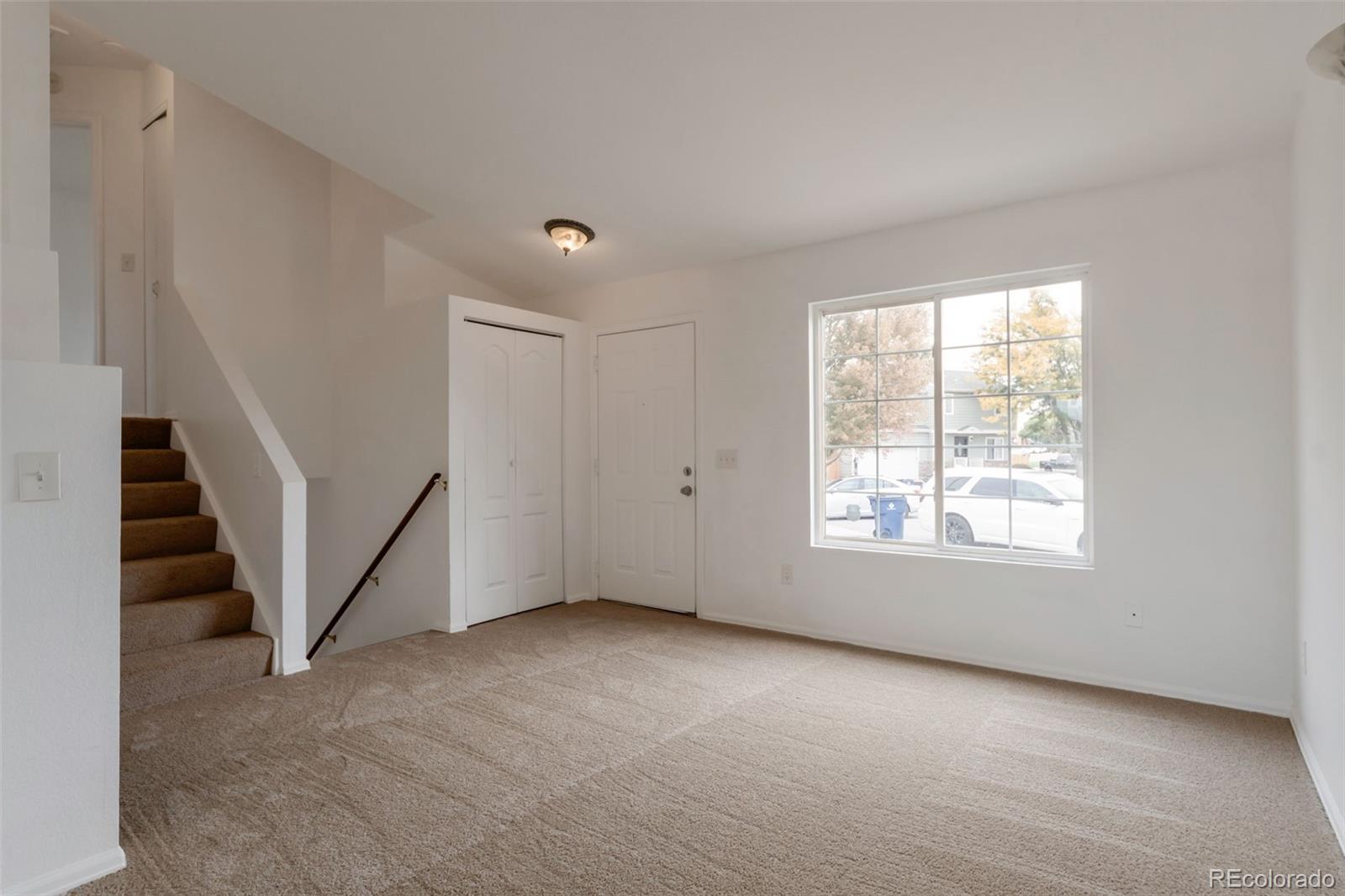 MLS Image #2 for 1415 s pitkin court,aurora, Colorado