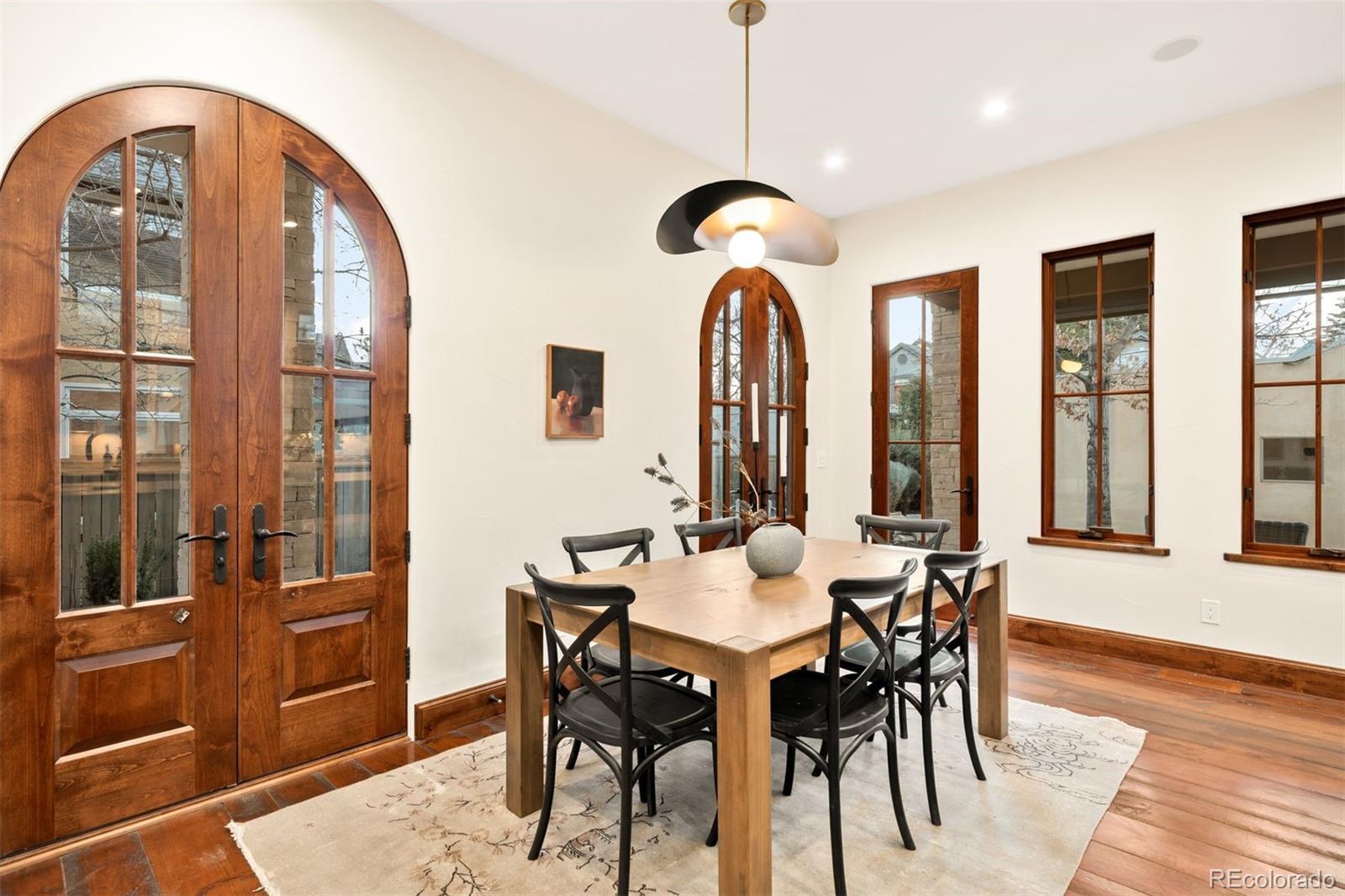 MLS Image #10 for 2435 s milwaukee street,denver, Colorado