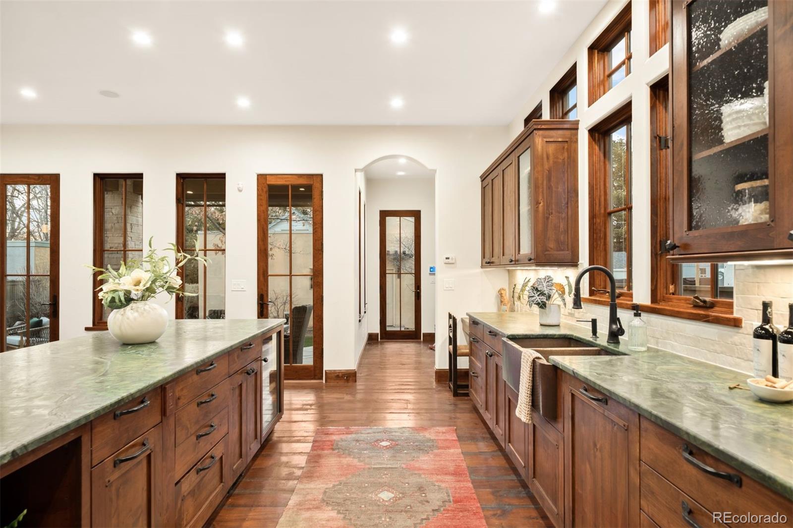 MLS Image #16 for 2435 s milwaukee street,denver, Colorado