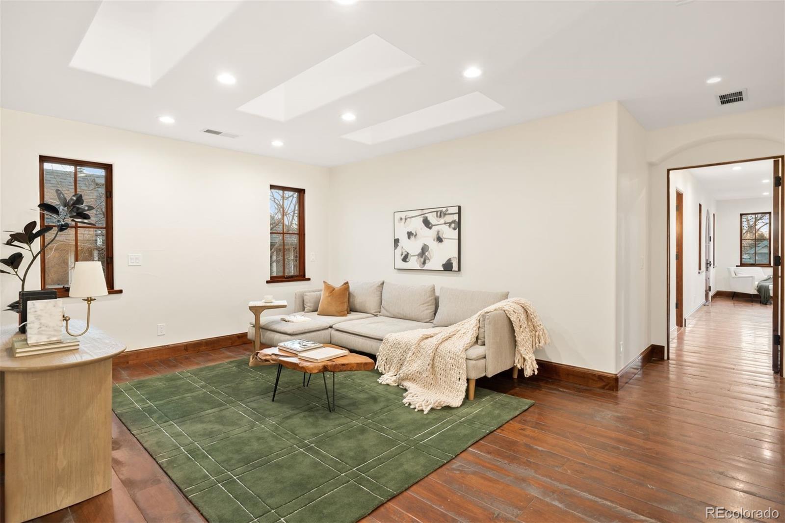 MLS Image #20 for 2435 s milwaukee street,denver, Colorado