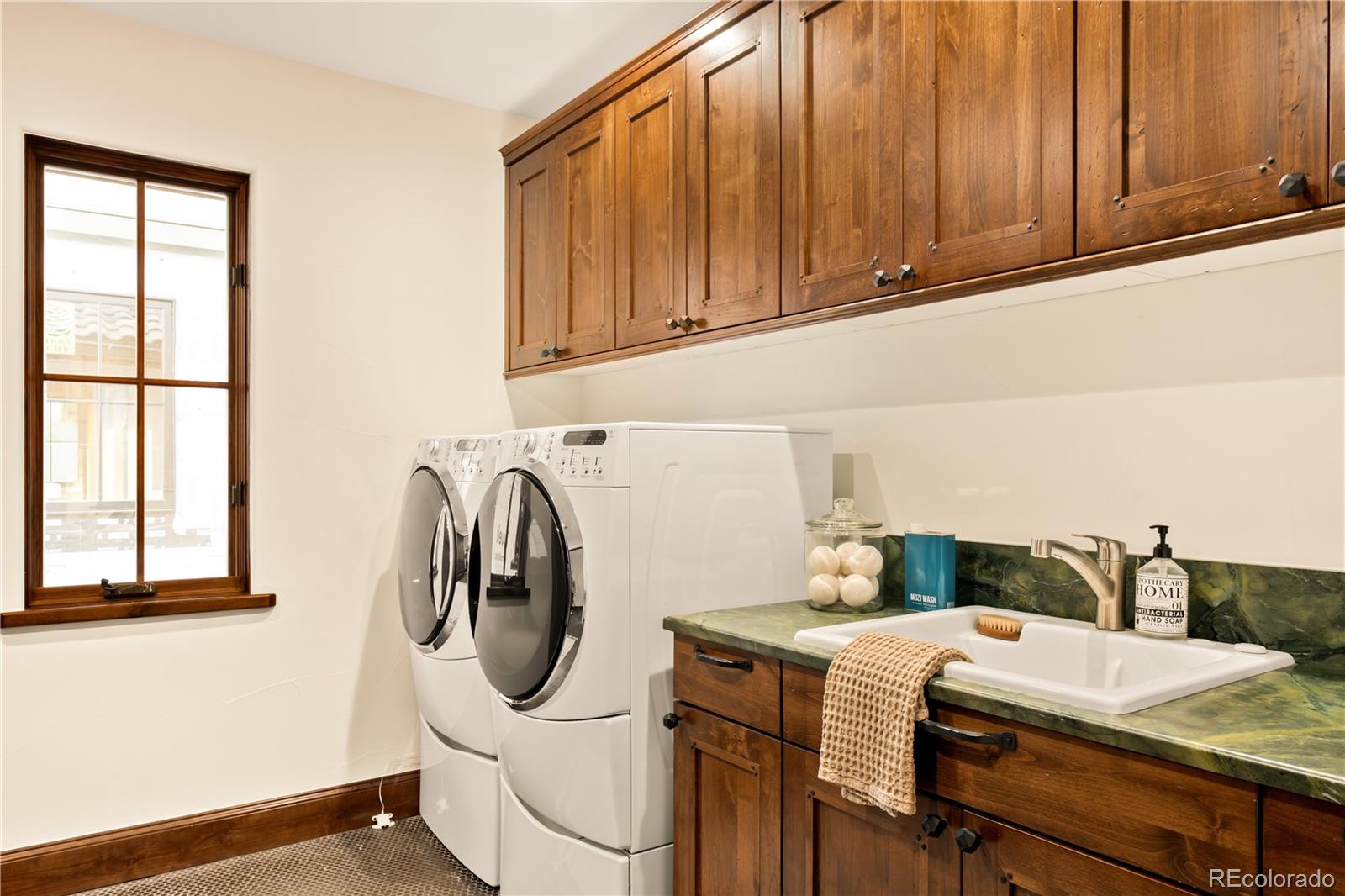 MLS Image #28 for 2435 s milwaukee street,denver, Colorado