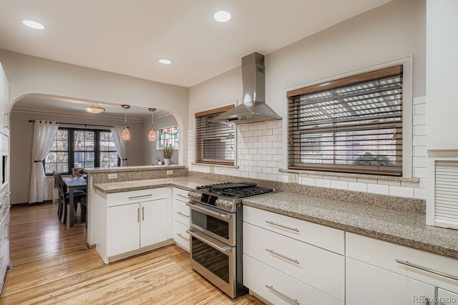 MLS Image #10 for 657  columbine street,denver, Colorado