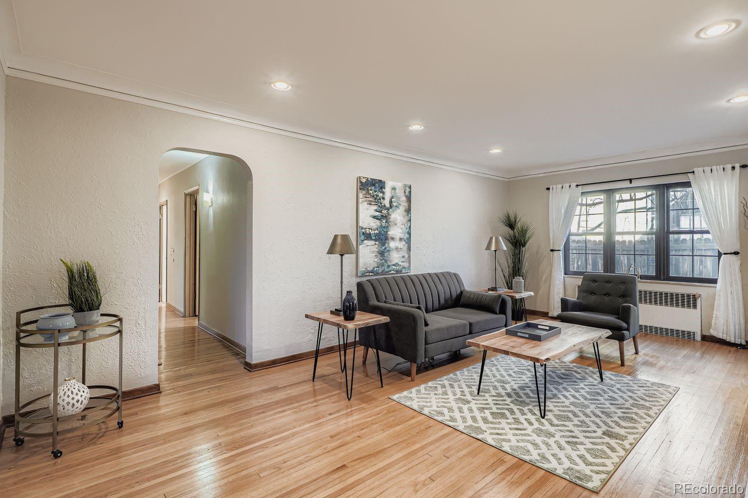 MLS Image #4 for 657  columbine street,denver, Colorado