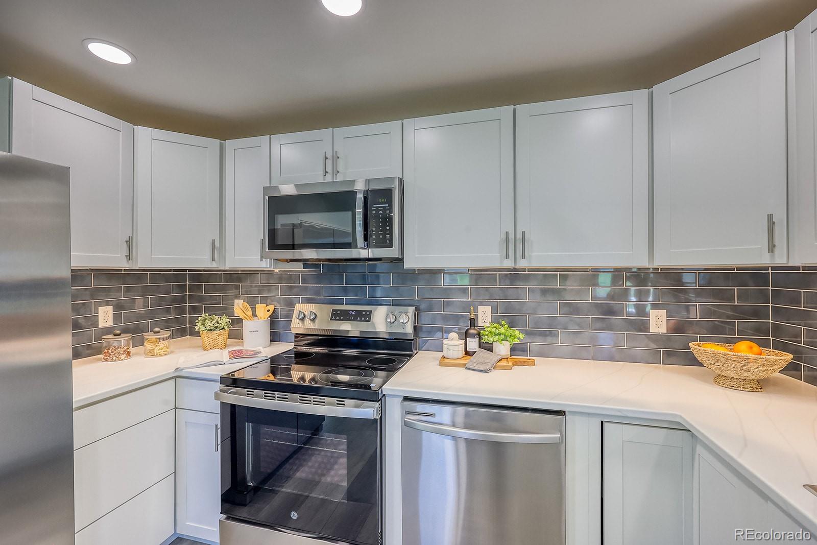 MLS Image #12 for 2785 s hazel court,denver, Colorado