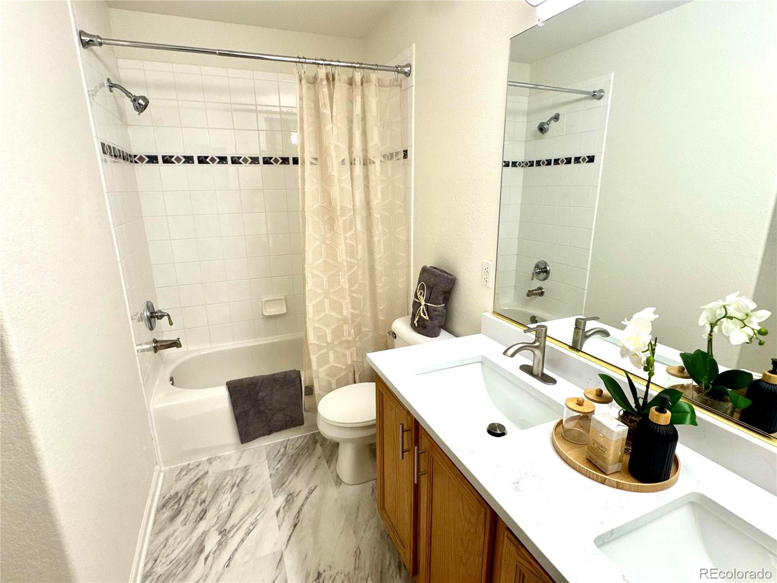 MLS Image #36 for 18890 e 43rd avenue,denver, Colorado