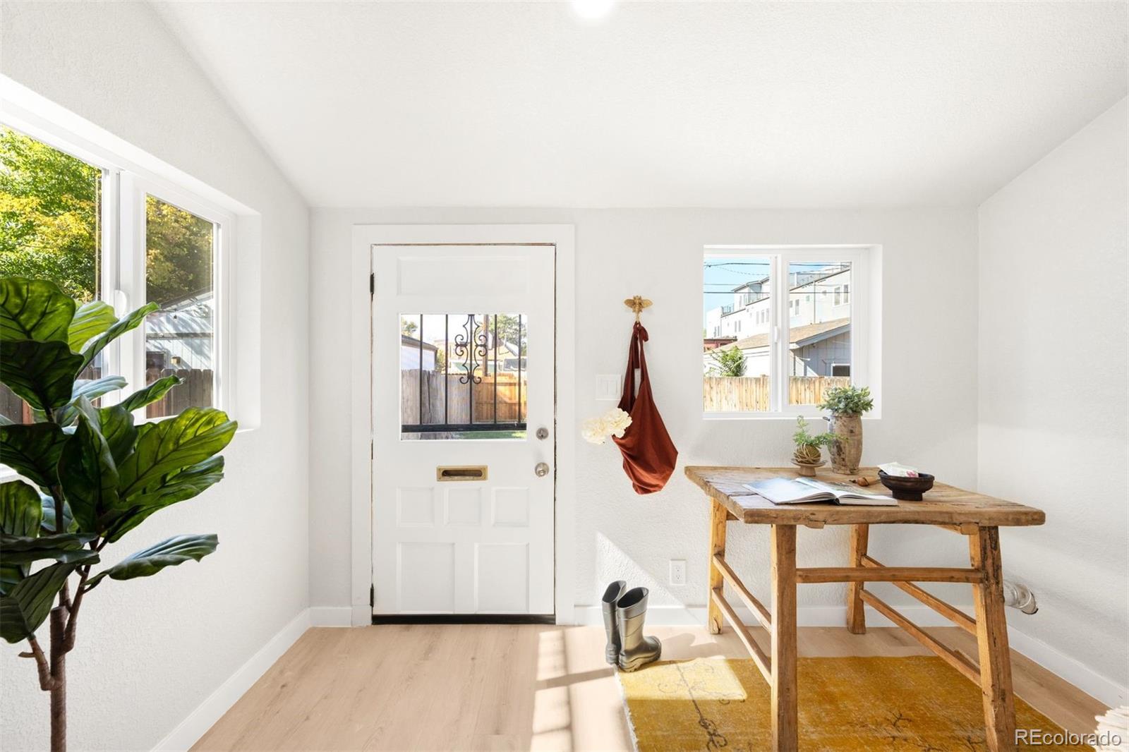 MLS Image #12 for 3435 n marion street,denver, Colorado