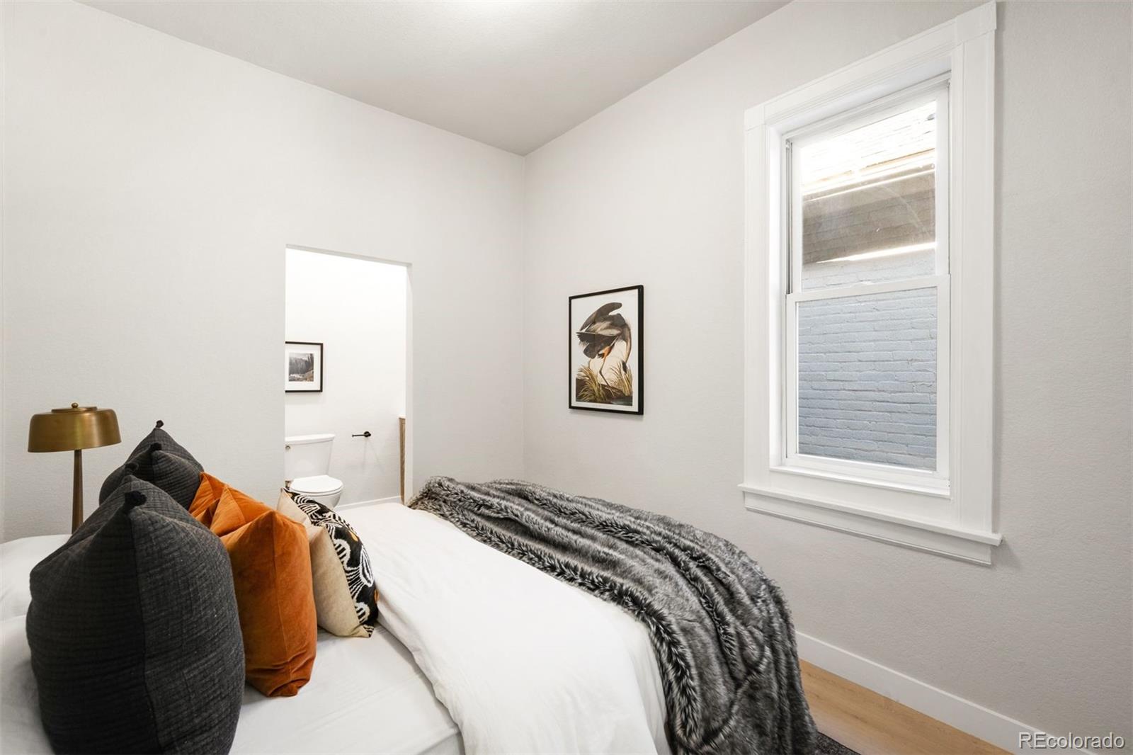 MLS Image #15 for 3435 n marion street,denver, Colorado