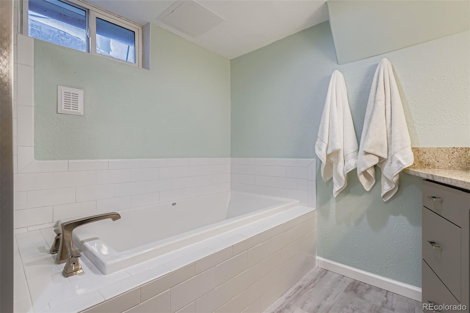 MLS Image #20 for 4349 e peakview circle,centennial, Colorado