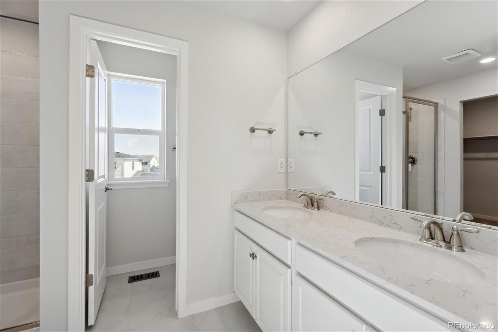 MLS Image #12 for 3354 n irvington street,aurora, Colorado