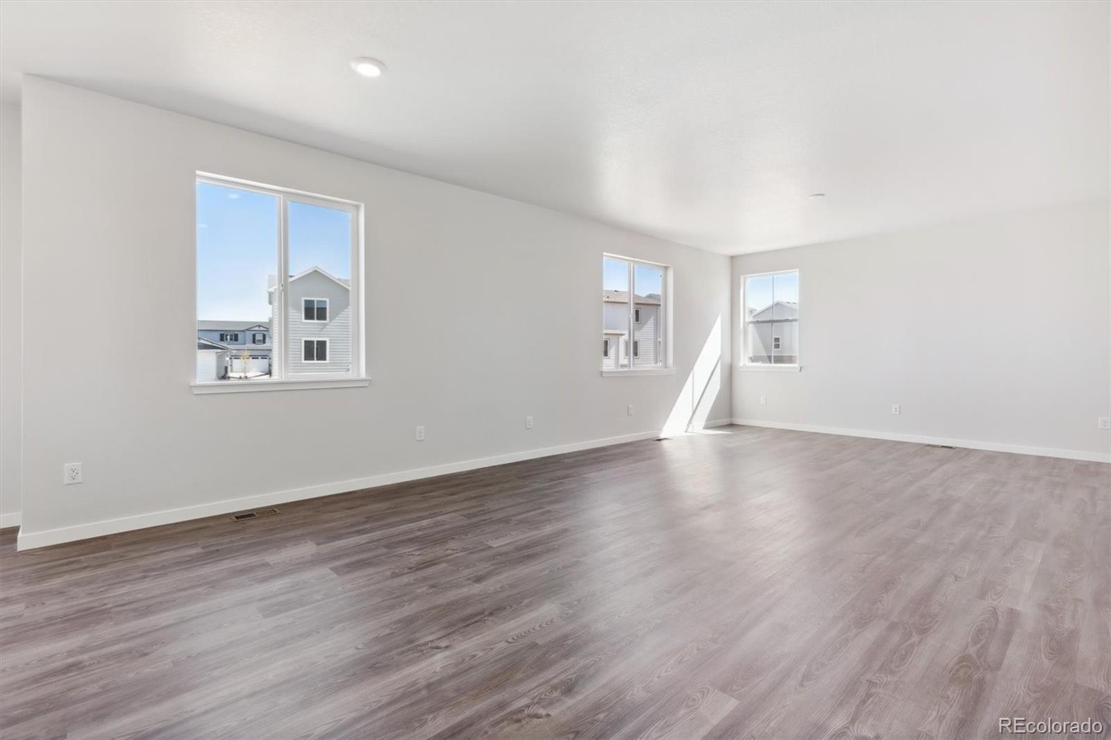 MLS Image #7 for 3354 n irvington street,aurora, Colorado