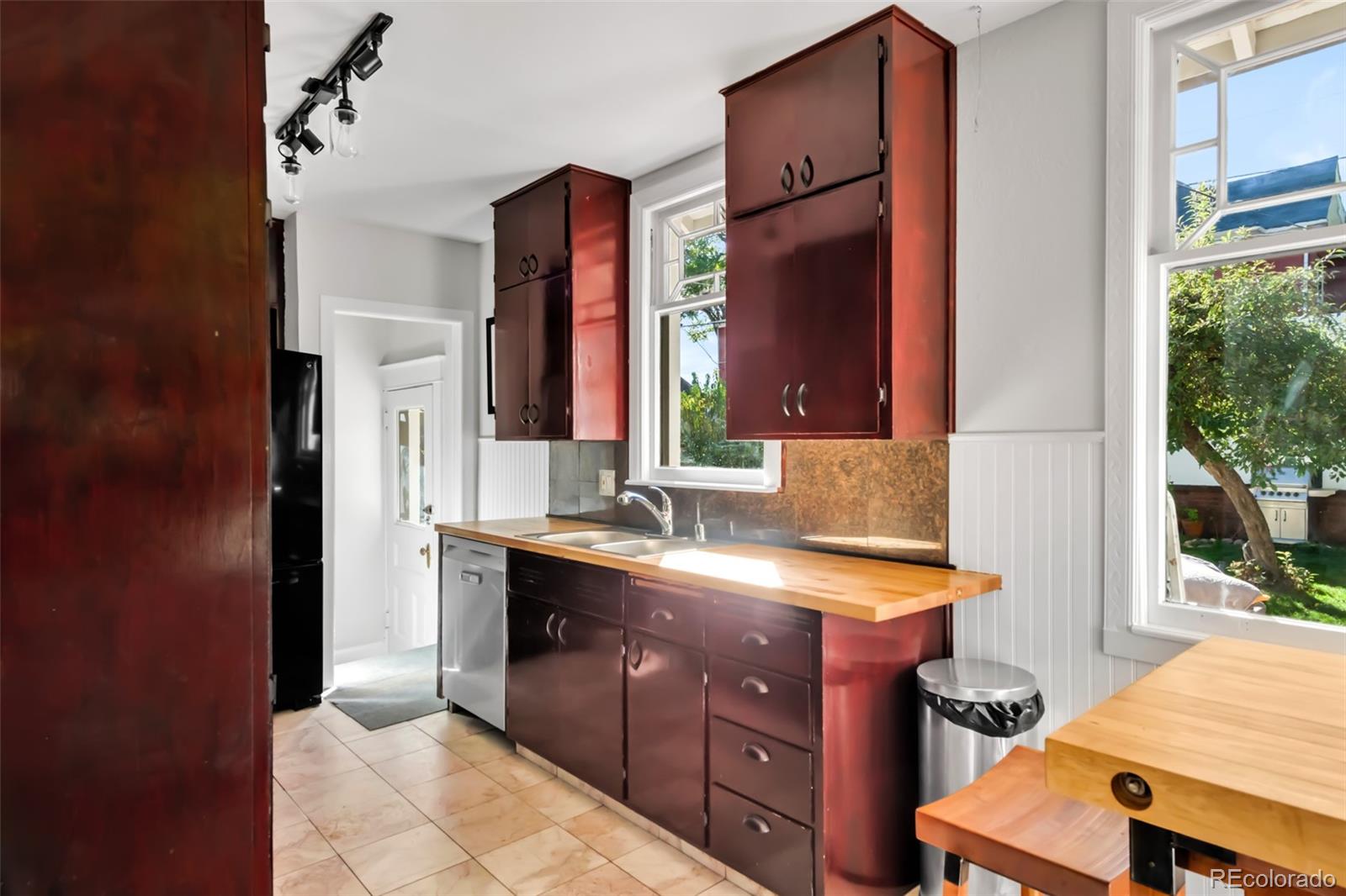 MLS Image #14 for 3655  eliot street,denver, Colorado