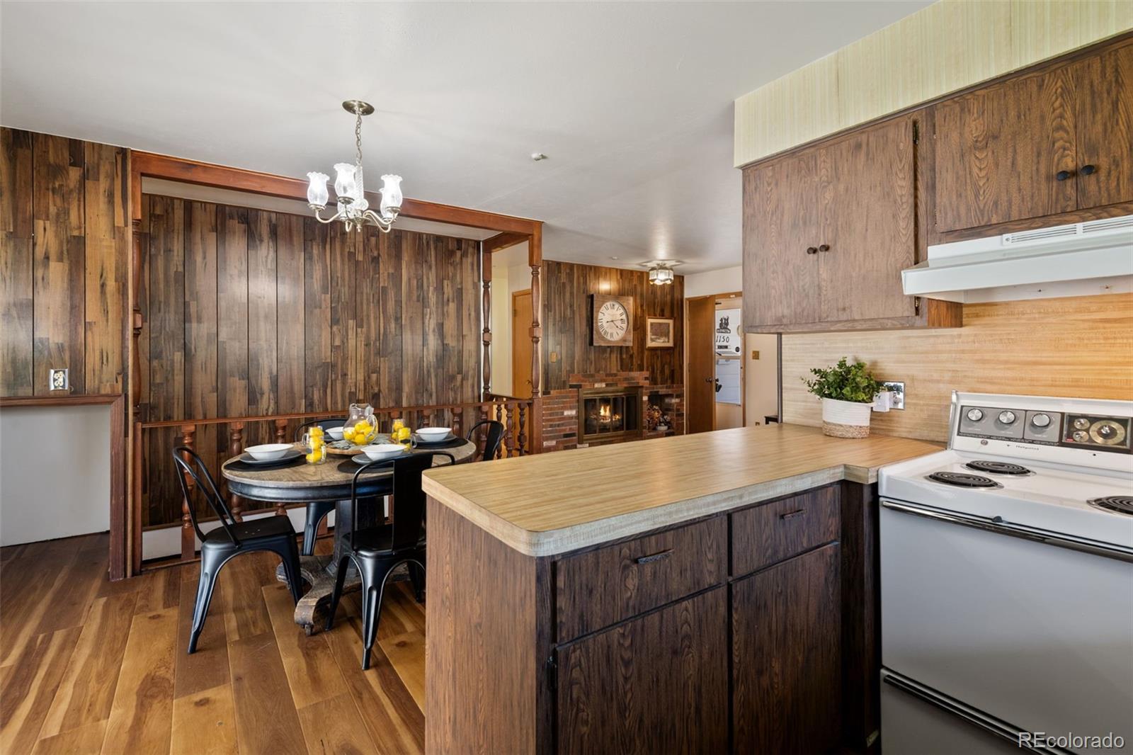MLS Image #12 for 1150 w radcliff avenue,englewood, Colorado