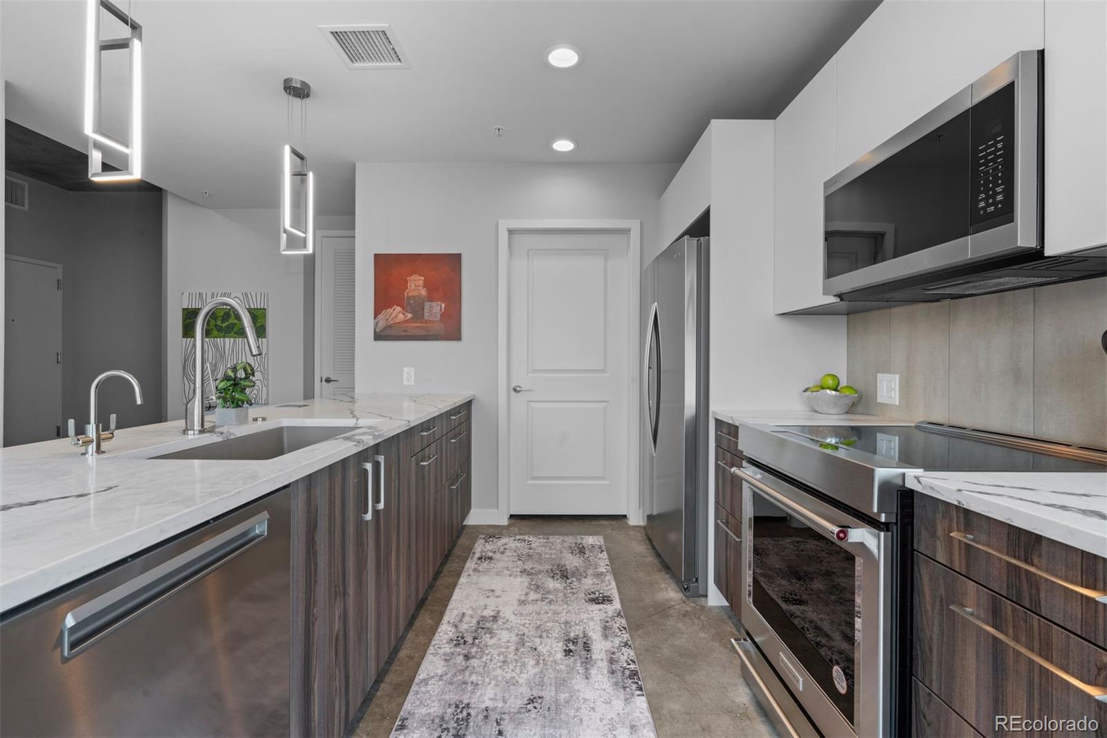 MLS Image #6 for 1700  bassett street 1912,denver, Colorado