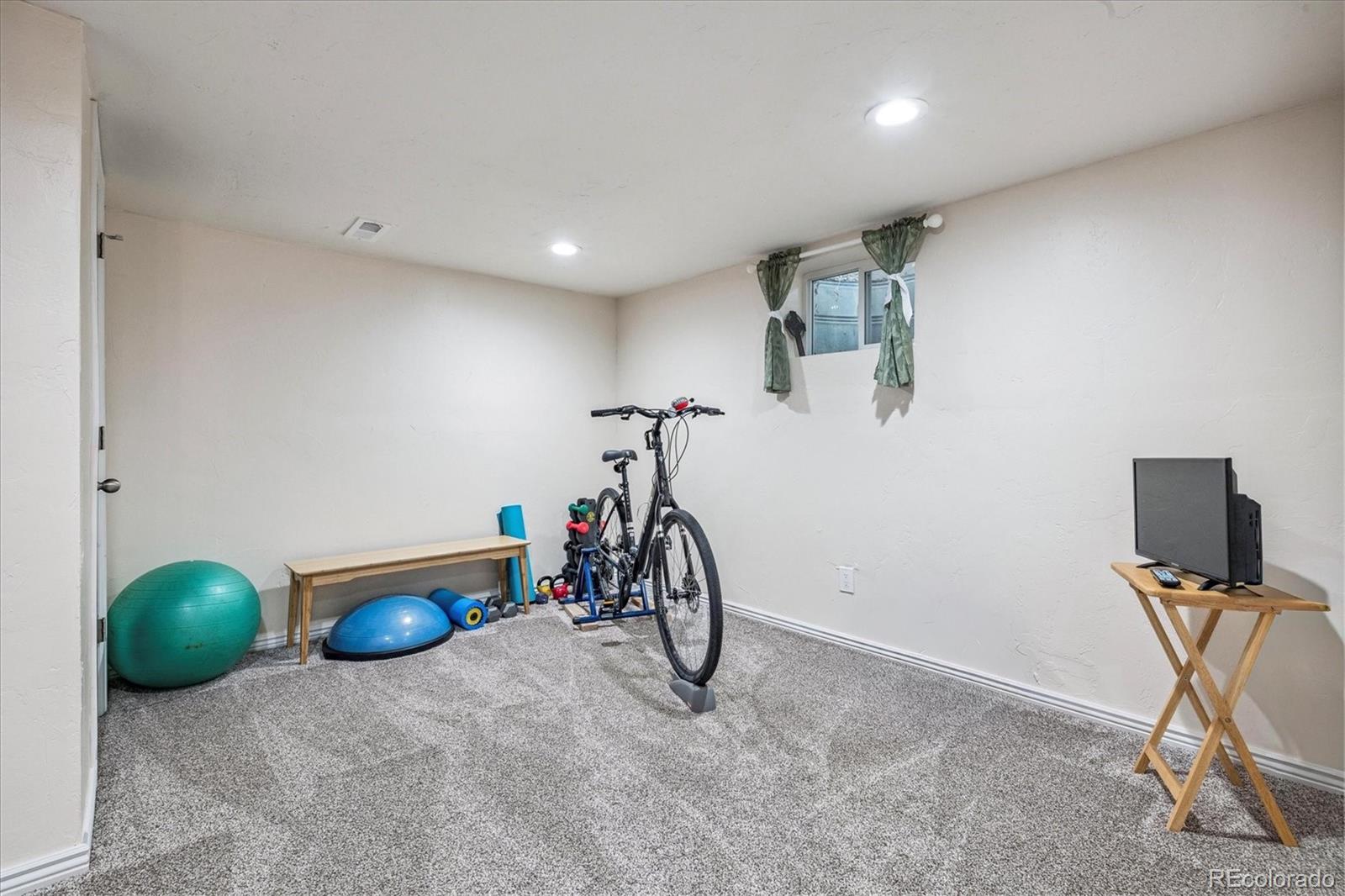 MLS Image #26 for 2106 s osceola street,denver, Colorado