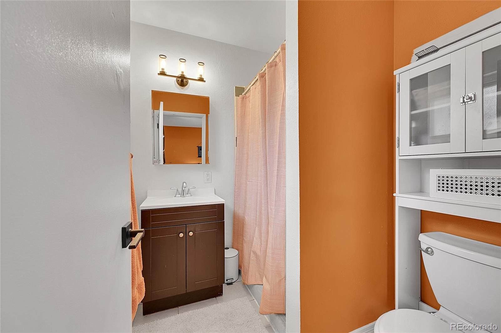 MLS Image #19 for 3367 s stuart street,denver, Colorado