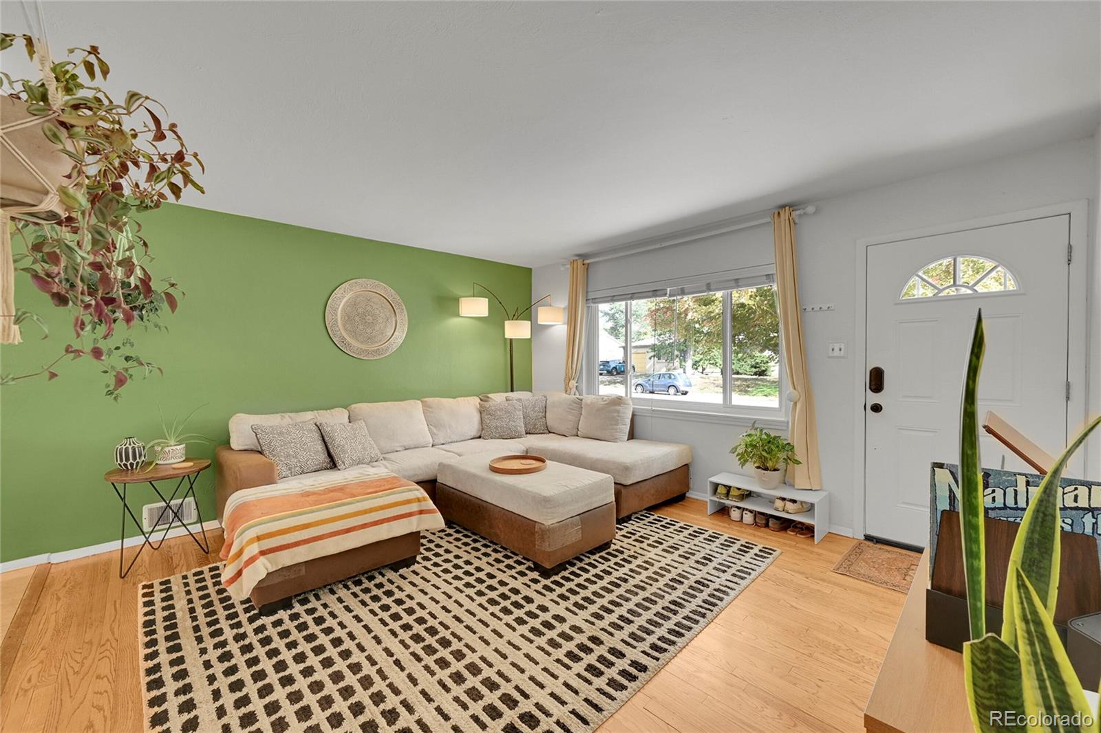 MLS Image #6 for 3367 s stuart street,denver, Colorado