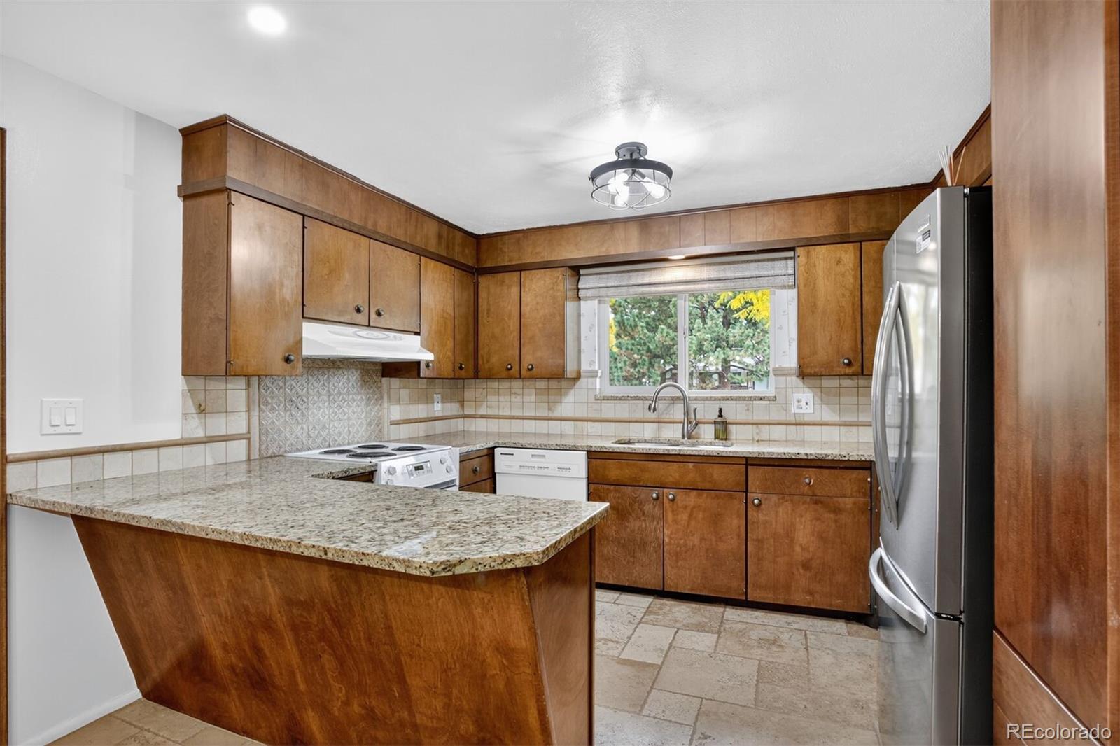 MLS Image #10 for 1288 s drexel way,lakewood, Colorado