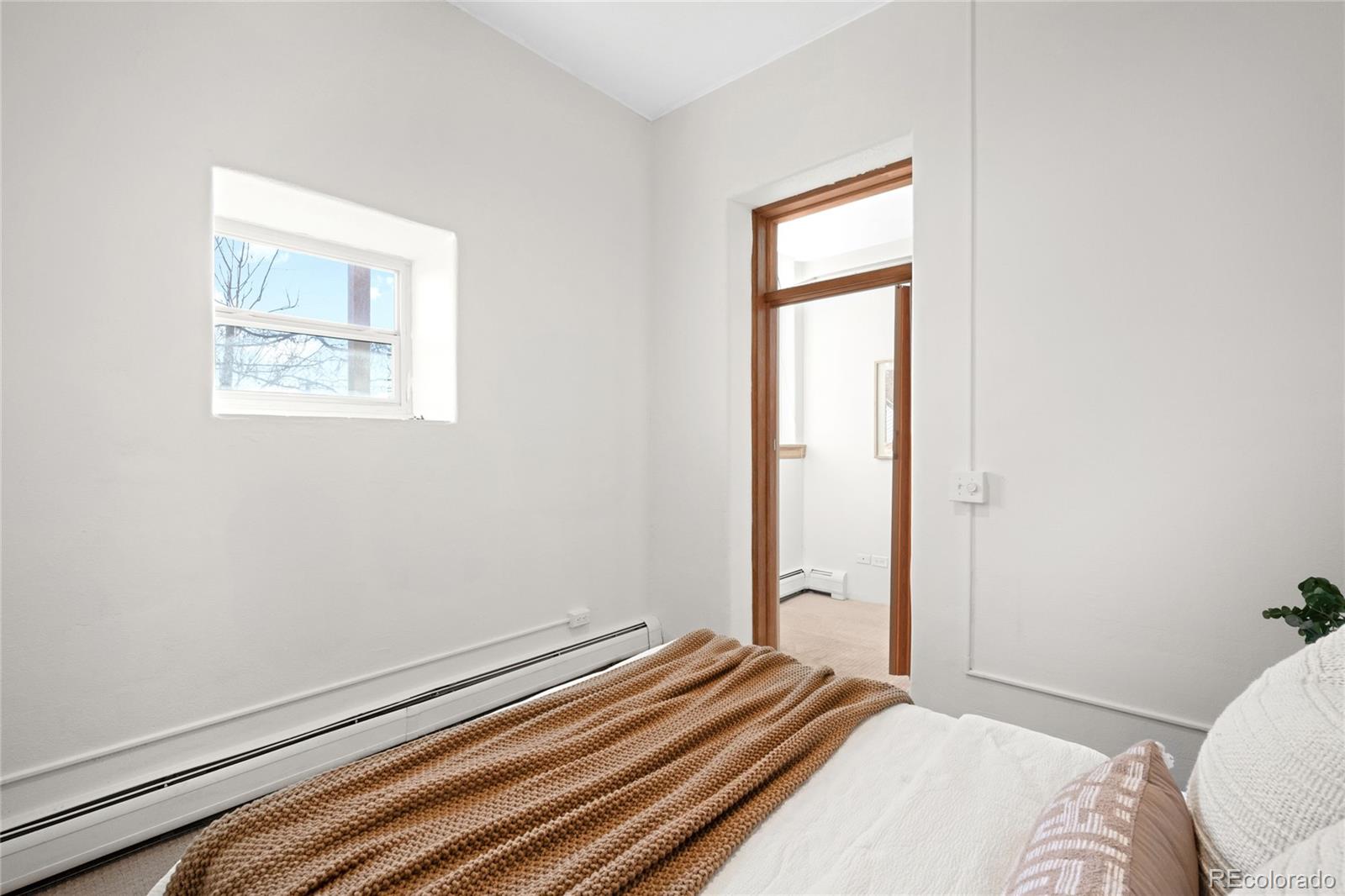 MLS Image #13 for 2351  federal boulevard 102,denver, Colorado