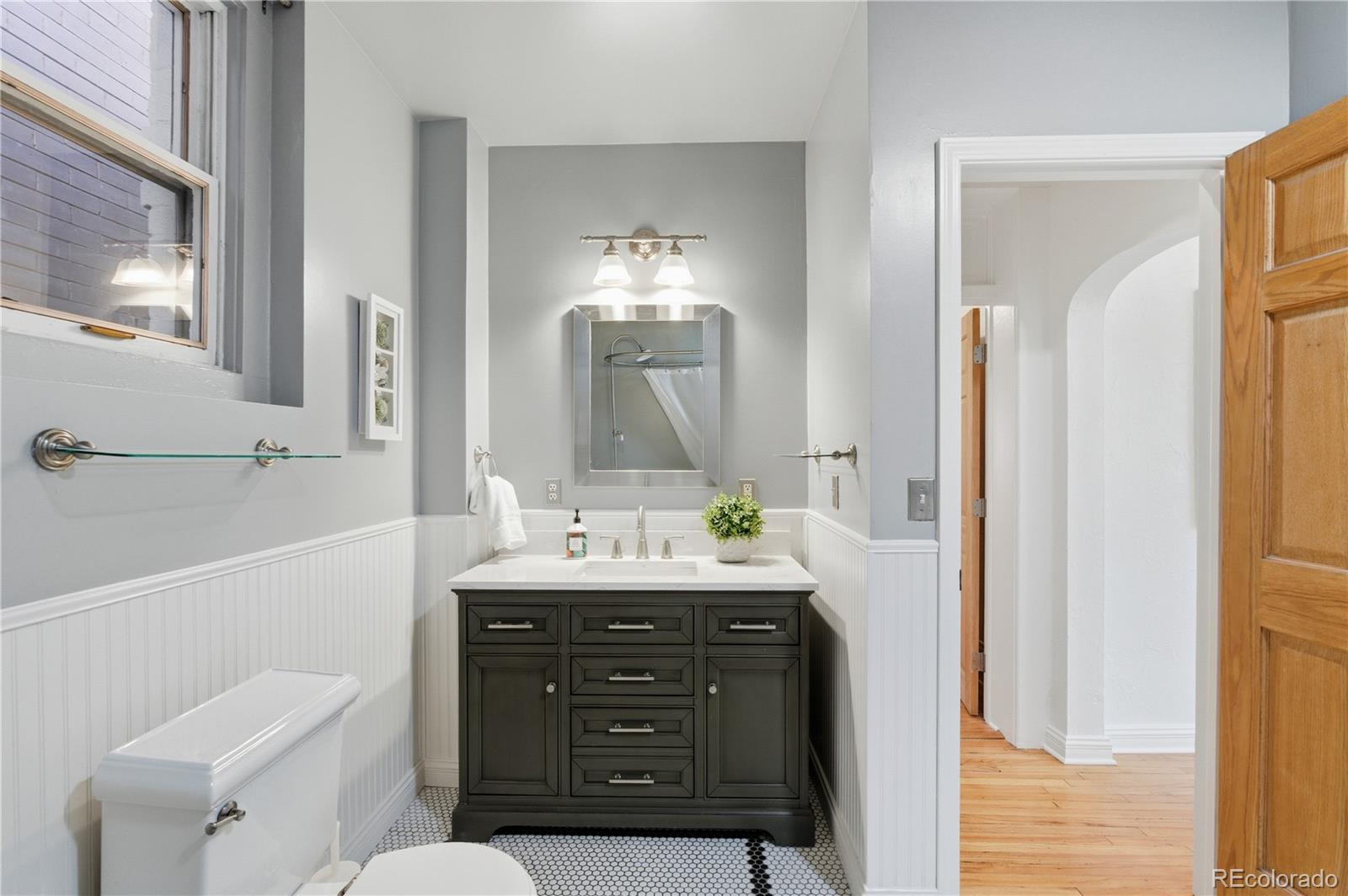 MLS Image #14 for 47 w cedar avenue,denver, Colorado