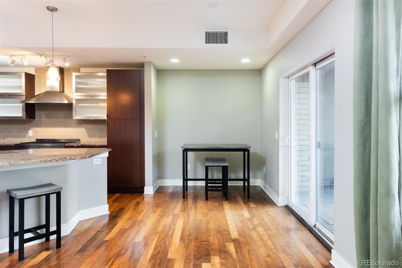 MLS Image #16 for 2240 n clay street,denver, Colorado