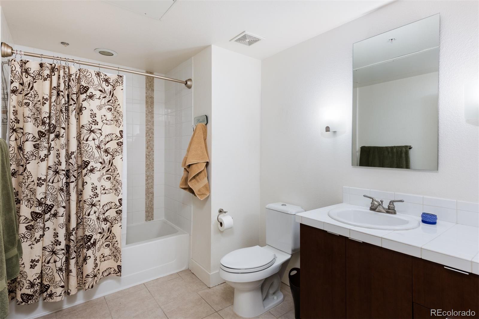 MLS Image #18 for 2240 n clay street,denver, Colorado