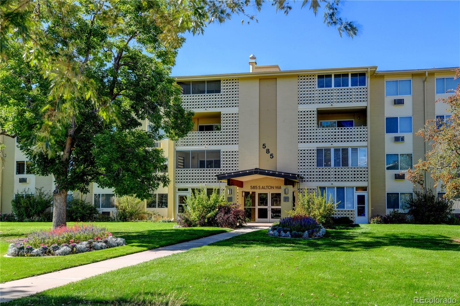 MLS Image #0 for 585 s alton way 10a,denver, Colorado