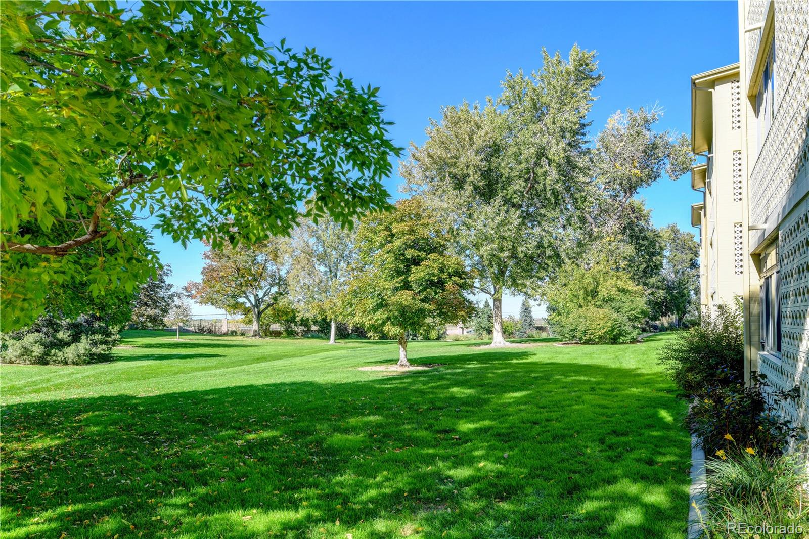MLS Image #1 for 585 s alton way 10a,denver, Colorado