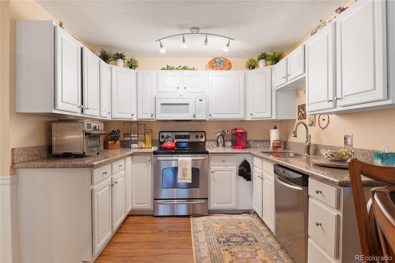 MLS Image #7 for 585 s alton way 10a,denver, Colorado
