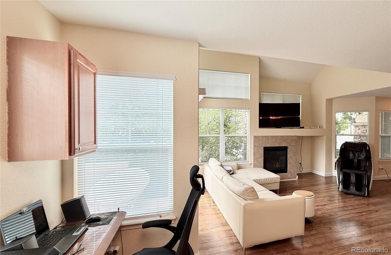 MLS Image #4 for 5752 s addison way,aurora, Colorado
