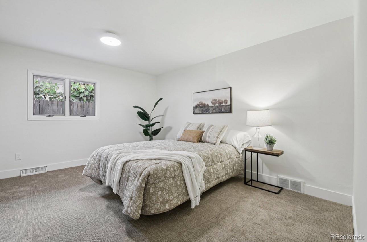 MLS Image #12 for 5648 e greenwood place,denver, Colorado