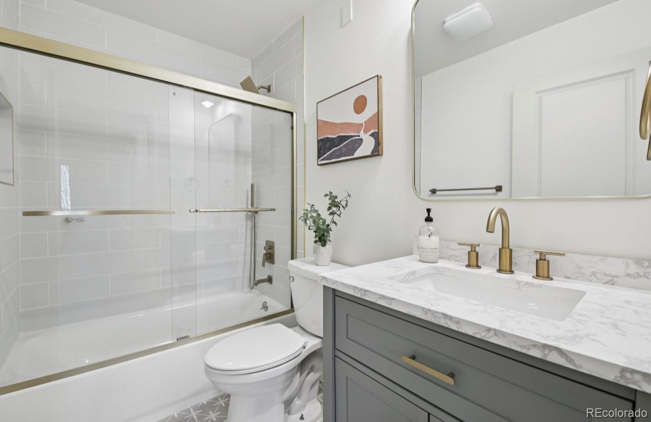 MLS Image #14 for 5648 e greenwood place,denver, Colorado