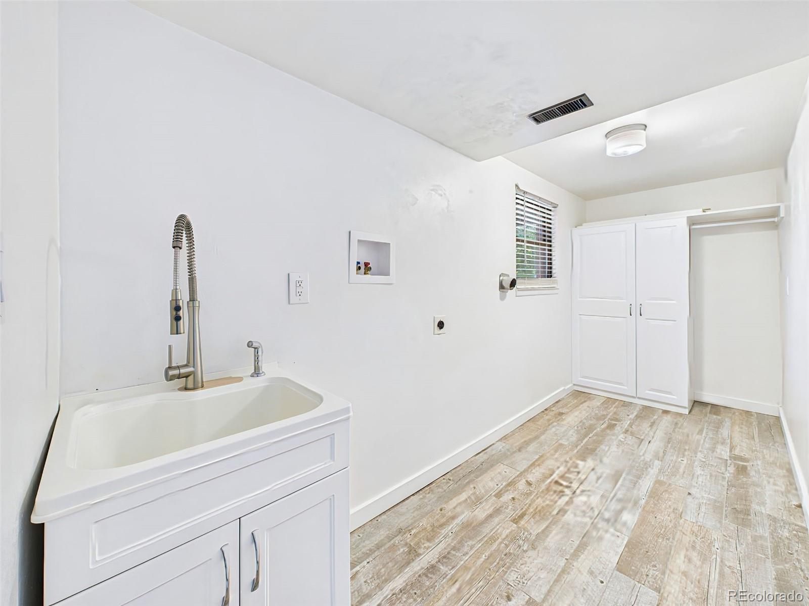 MLS Image #26 for 5040  escapardo way,colorado springs, Colorado