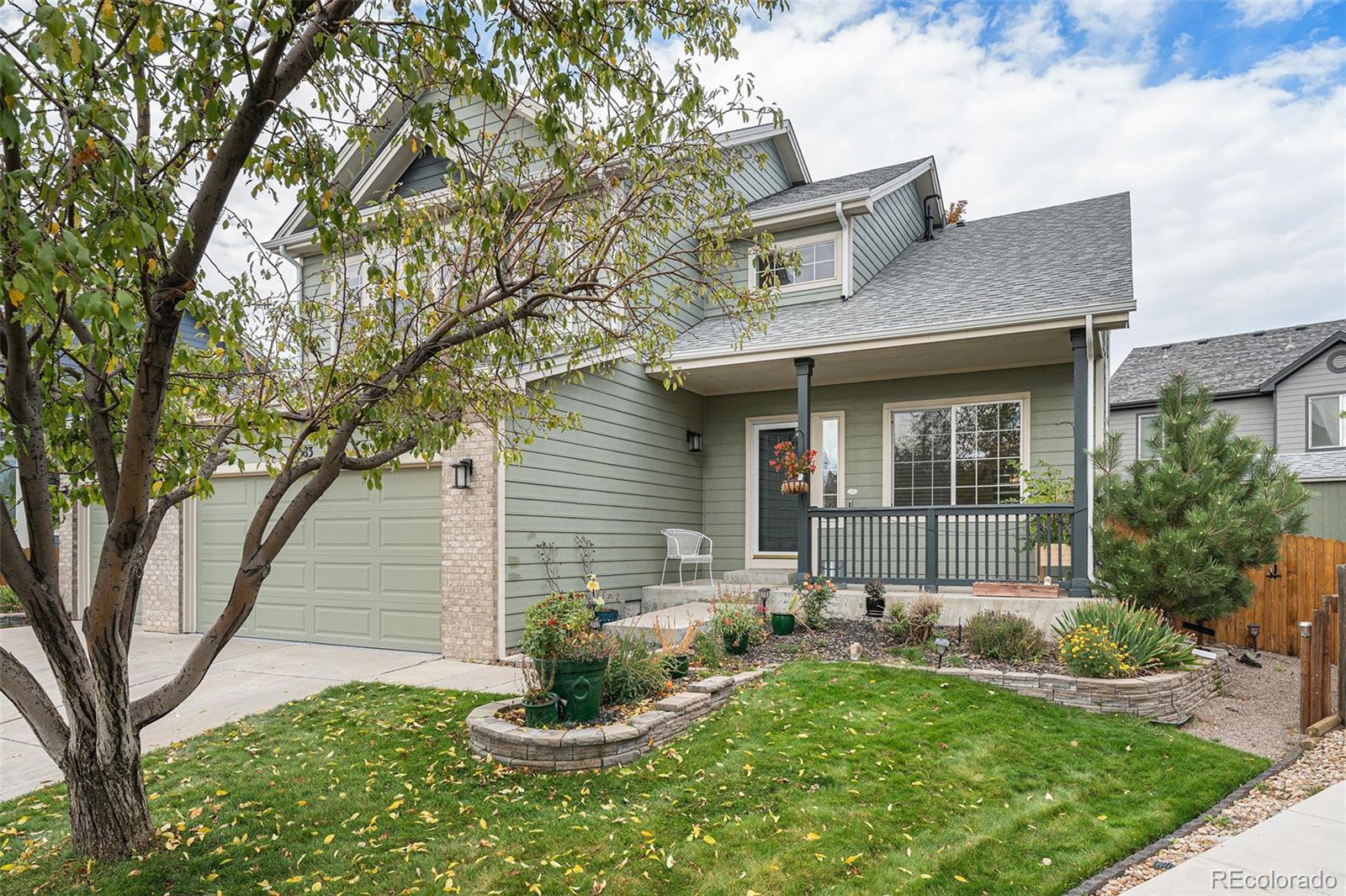 MLS Image #13 for 5583  helena street,denver, Colorado