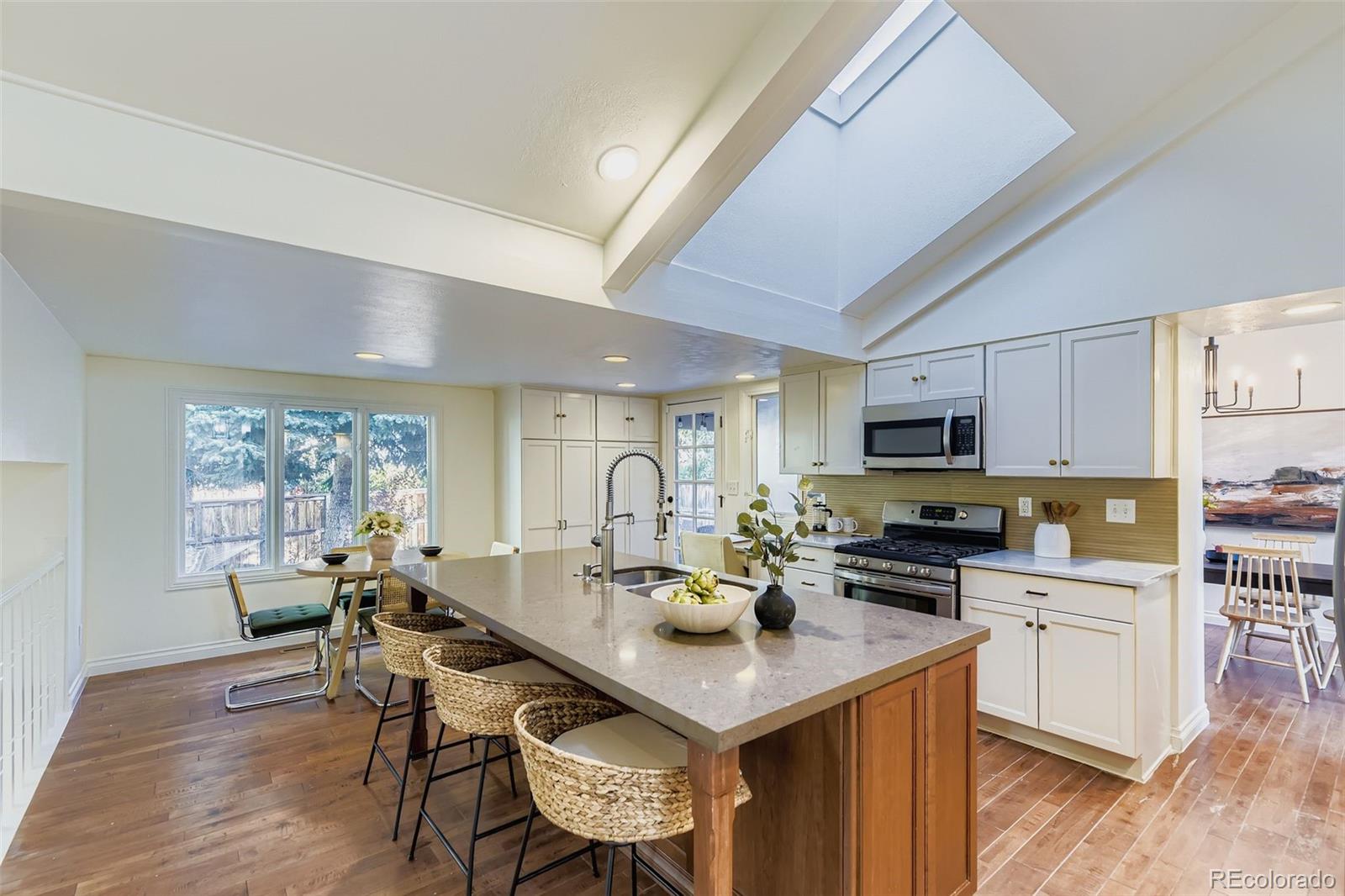 MLS Image #6 for 7766 s forest street,centennial, Colorado